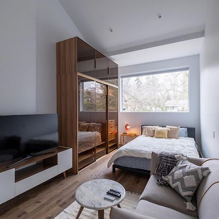 Queen Loft In Nature Toronto Bagian luar foto