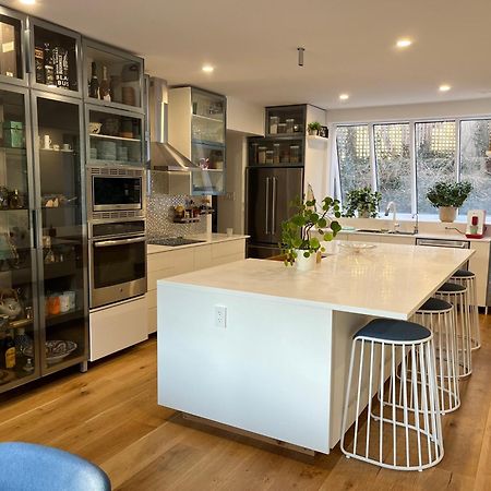 Queen Loft In Nature Toronto Bagian luar foto