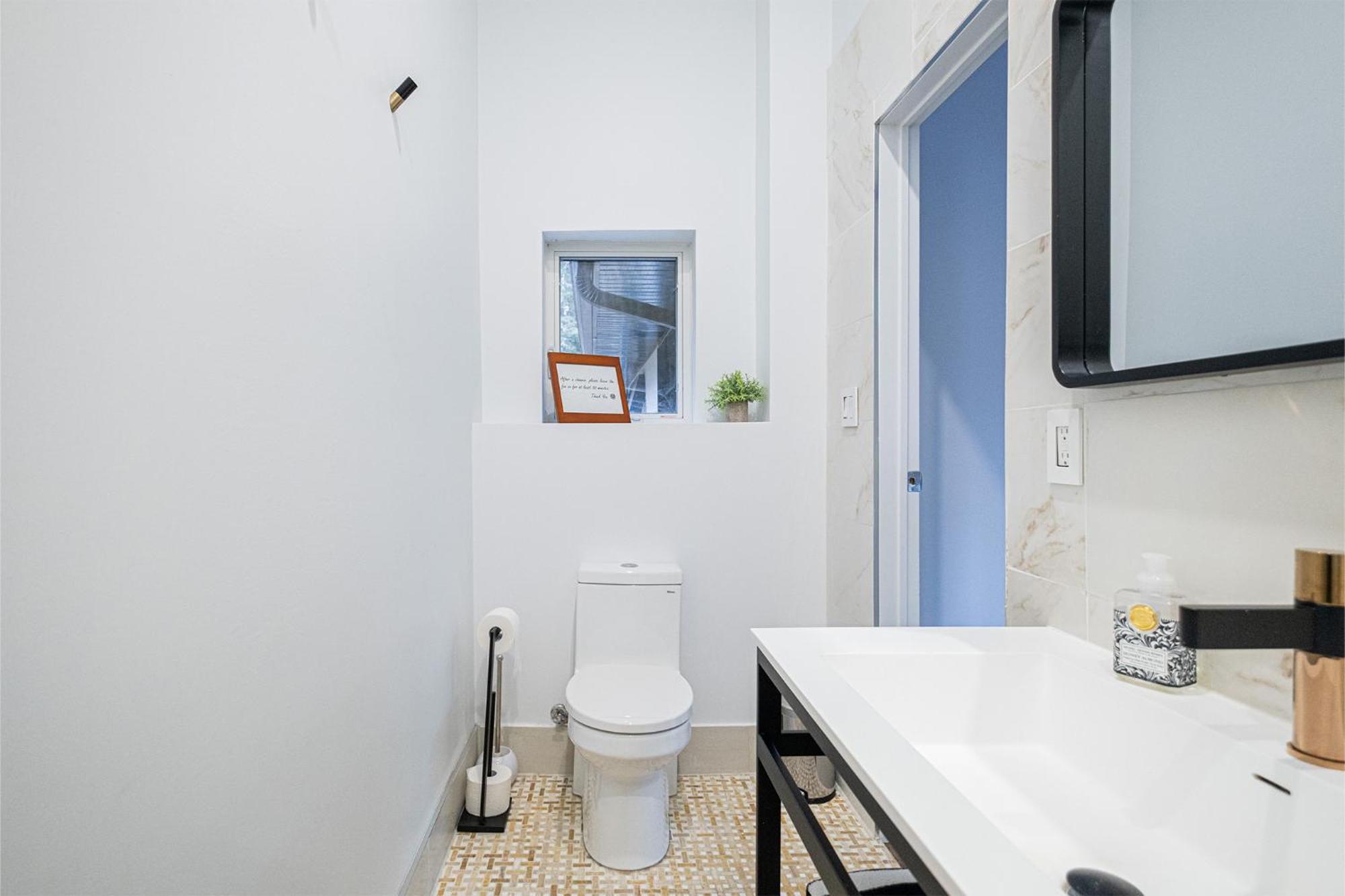 Queen Loft In Nature Toronto Bagian luar foto
